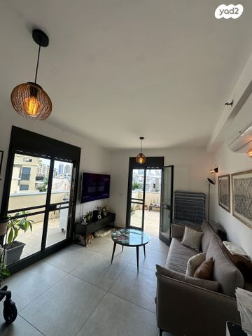 גג/ פנטהאוז, נחלת בנימין, לב תל אביב, לב העיר צפון, תל אביב יפו