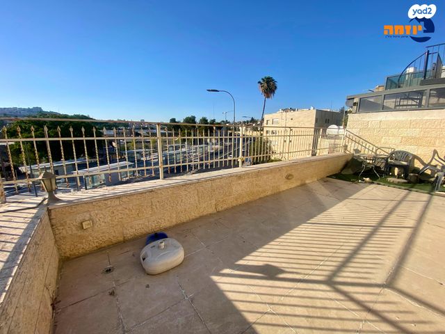 דירה, אריה בעהם, פת, ירושלים