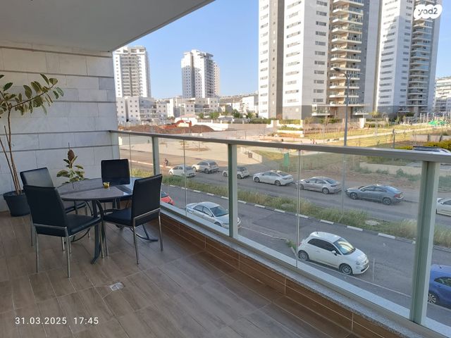 דירה, היסעור, החותרים, טירת כרמל