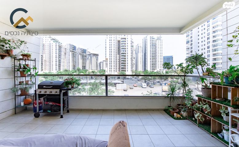 דירה, מתחם 1200, הוד השרון