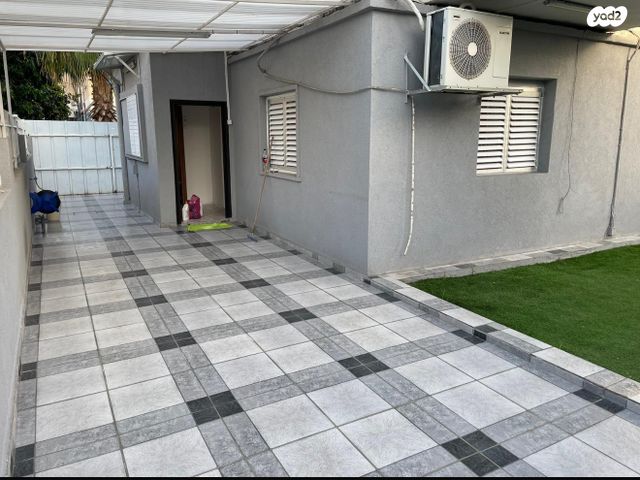 דירת גן, קרית שלום, תל אביב יפו