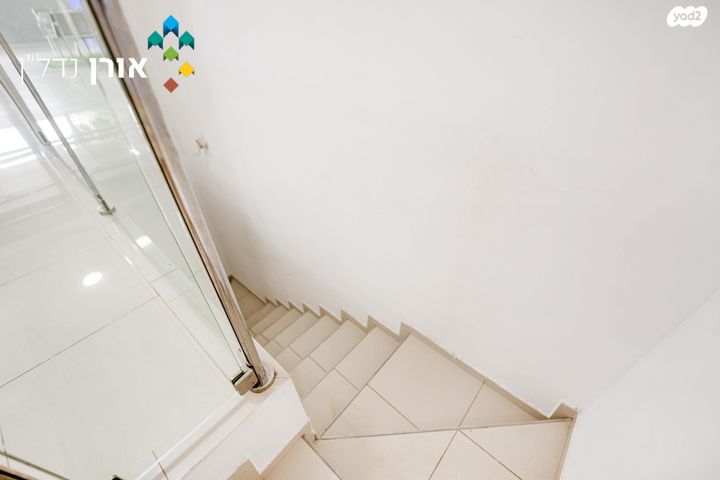 דירת גן, אהרון מזיא, שעריים, רחובות