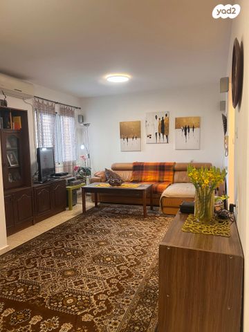 דירה, הדרים, נווה נוף, אקדמאים, לוד