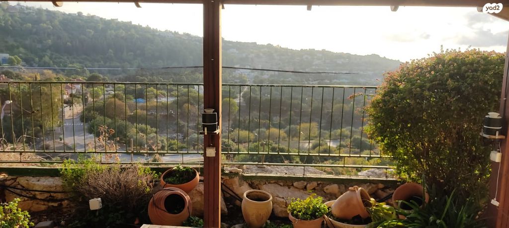 בית פרטי/ קוטג', כפר ורדים