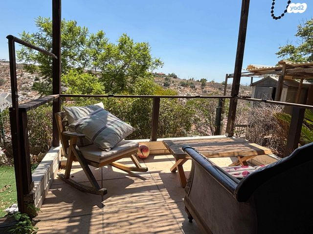 דו משפחתי, פולג 37, יובלים, אלפי מנשה