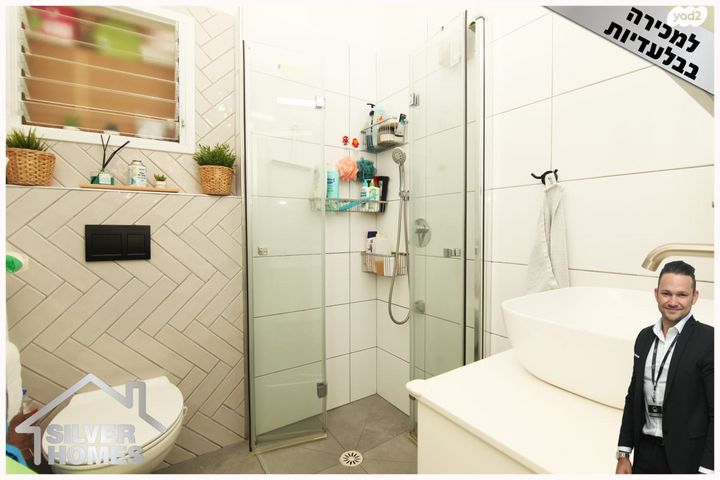 דירה, שדרות גולדה מאיר 3, קרית נורדאו, נתניה