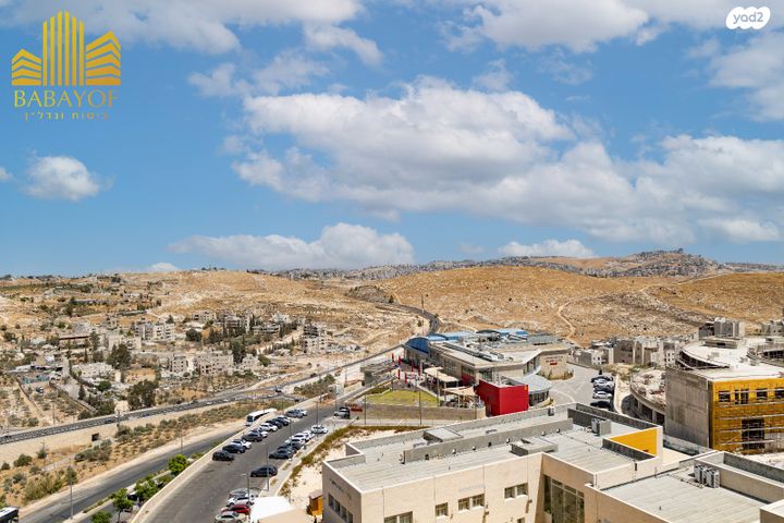 דירה, אליהו קורן, חומת שמואל, הר חומה, ירושלים