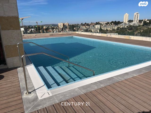 דירה, גולומב, קרית היובל, ירושלים