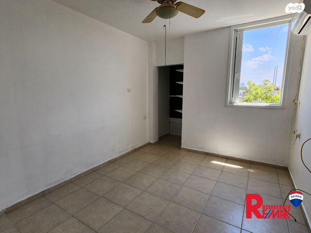 דירה, ליבורנו 3, רמת הנשיא, בת ים