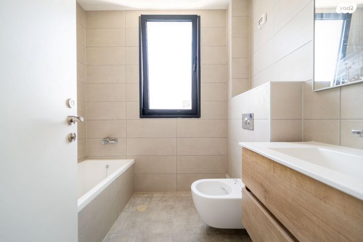 גג/ פנטהאוז, רמת השרון