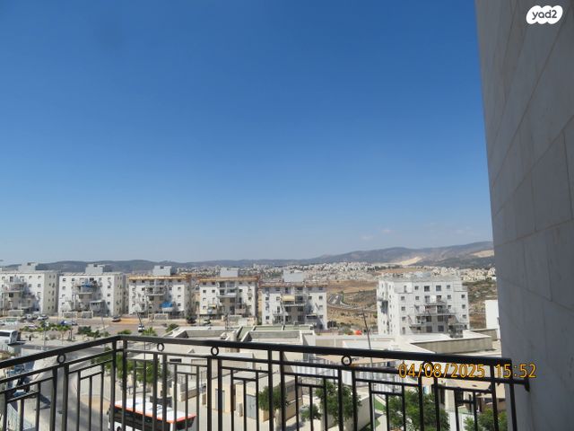 דירה, הרב יעקב אדלשטיין, בית שמש