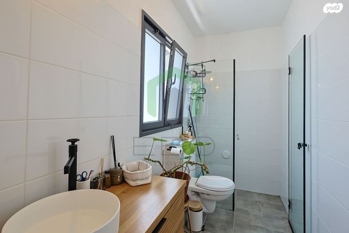 דירה, בועז, שכונת הראשונים, רמת גן