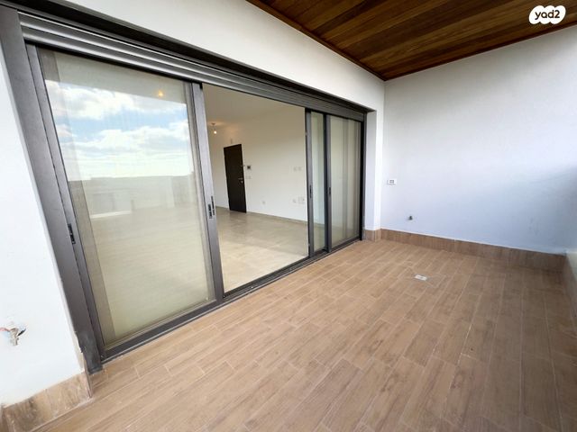 דירה, אחוזה, חיפה