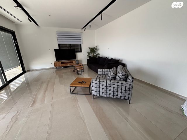 גג/ פנטהאוז, שחמון, רובע 2, אילת