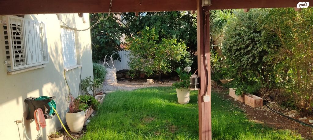 בית פרטי/ קוטג', כפר ורדים