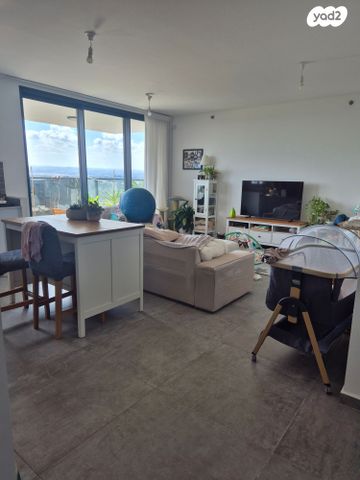 דירה, יונה וולך, גרין פארק החדשה, הוד השרון