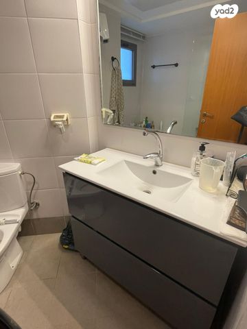 דירה, מיכאל נאמן, גלילות, תל אביב יפו