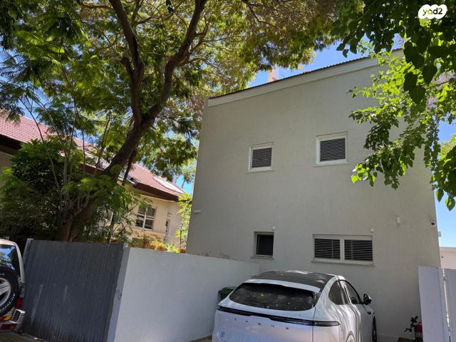 גג/ פנטהאוז, אלון, רמת השרון