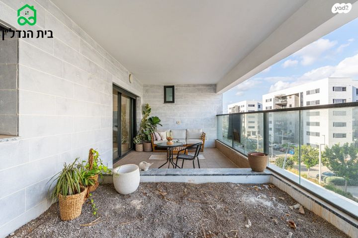 דירה, אור ים, אור עקיבא