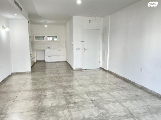 דירה, זית 5, החורש, חריש