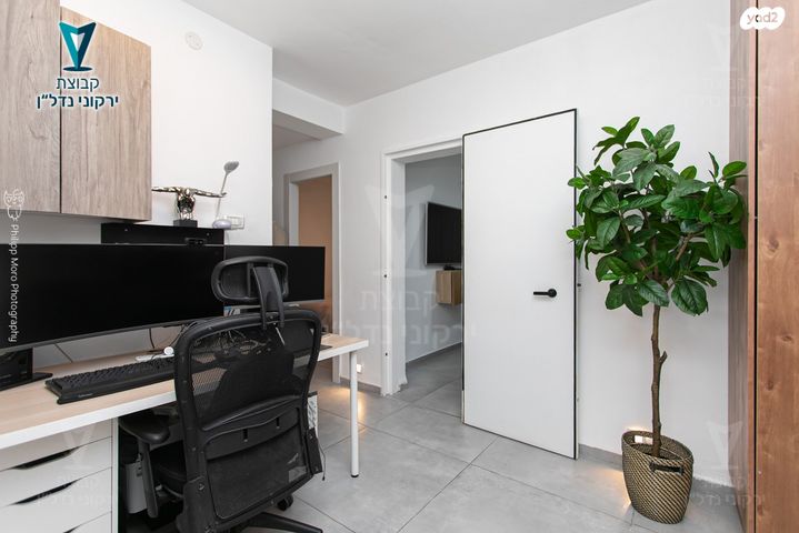 דירת גן, השזיף, רמות יצחק, נשר