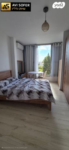 דירה, כפר סבא