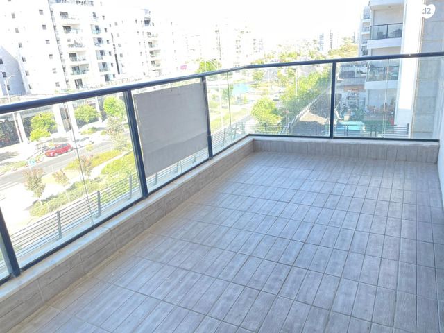 דירה, זית 5, החורש, חריש