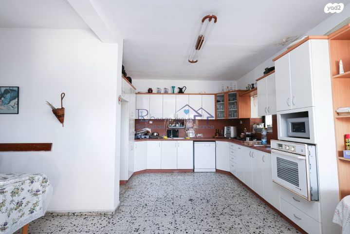 בית פרטי/ קוטג', חיים ארלוזורוב 22, נאות גנים, נתניה