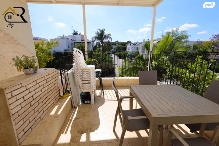 גג/ פנטהאוז, כפר יונה