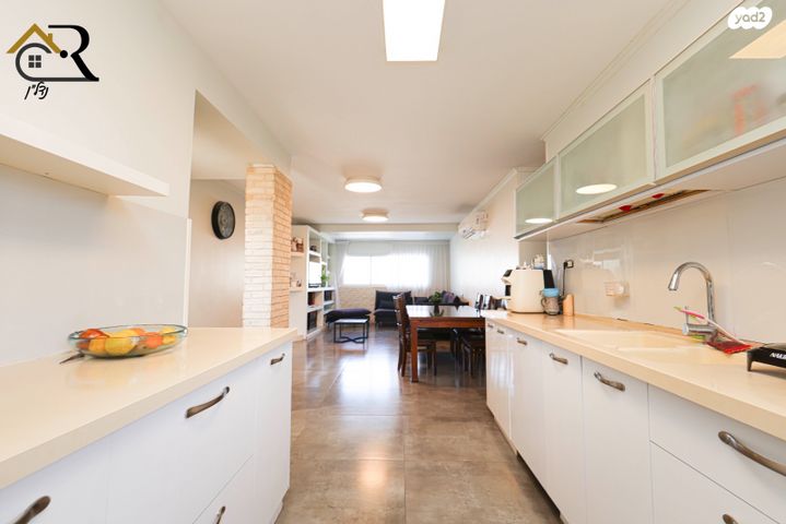 גג/ פנטהאוז, כפר יונה