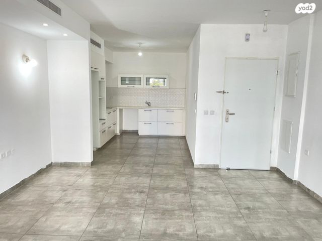 דירה, זית 5, החורש, חריש