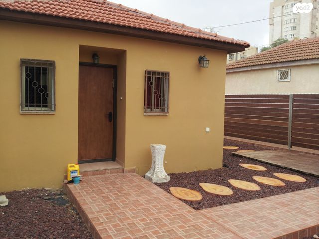 דו משפחתי, שועלי שמשון, שכונה ג', באר שבע