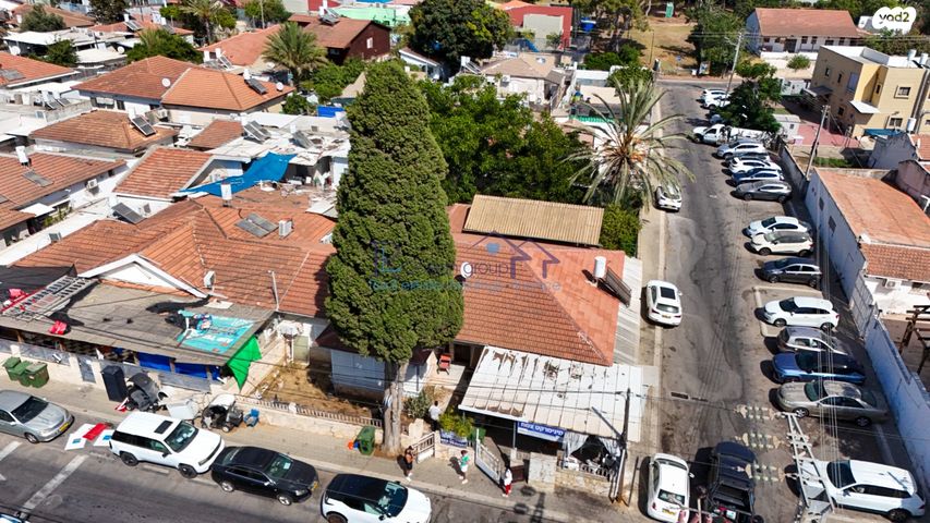 בית פרטי/ קוטג', חיים ארלוזורוב 22, נאות גנים, נתניה