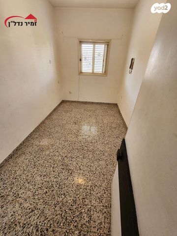 דירה, אליעזר בן יהודה, אגרובנק, חולון