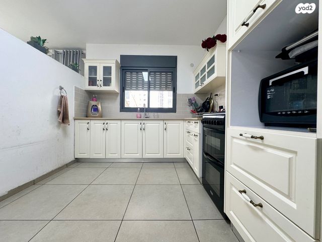 דירה, אירוס, לב העמק, עפולה