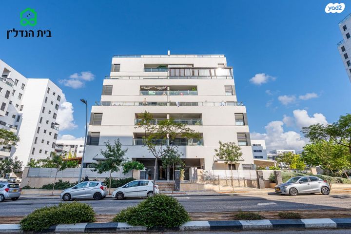 דירה, אור ים, אור עקיבא