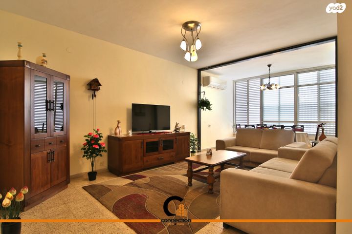 דירה, י.ל. פרץ, קרית ים  א', קרית ים