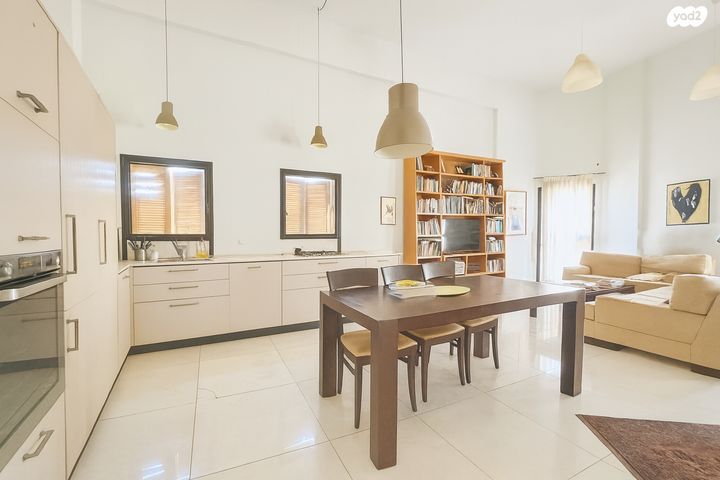 דירה, רוסלאן, יפו העתיקה, תל אביב יפו