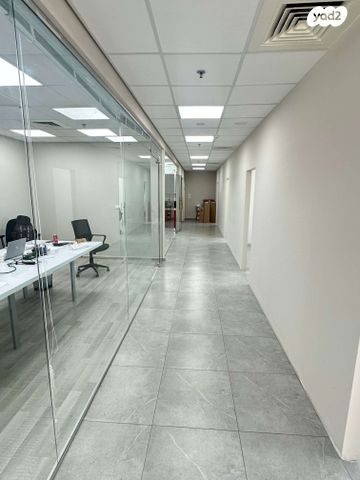 משרדים, מרכז עינב, מודיעין מכבים רעות