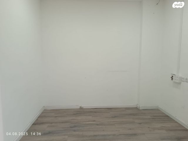 משרדים, בעלי מלאכה, צ'ק פוסט, מכון טיהור, מפרץ חיפה, חיפה