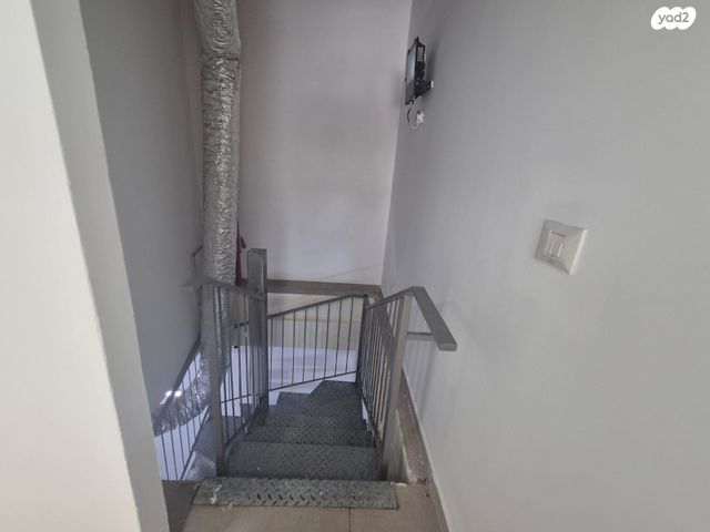 חנויות/ שטח מסחרי, אבן גבירול 54, הצפון החדש - דרום, תל אביב יפו