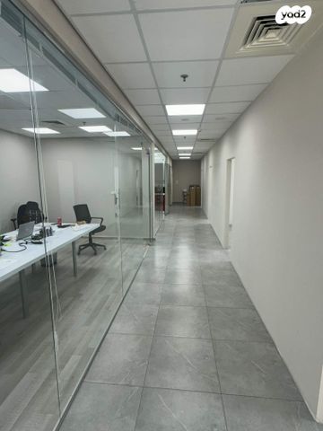 משרדים, מרכז עינב, מודיעין מכבים רעות