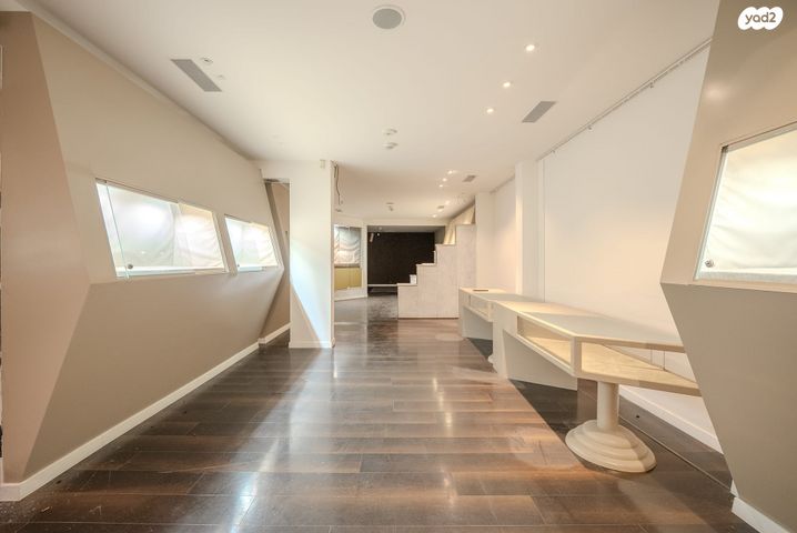 חנויות/ שטח מסחרי, הירקון 185, הצפון הישן - צפון, תל אביב יפו