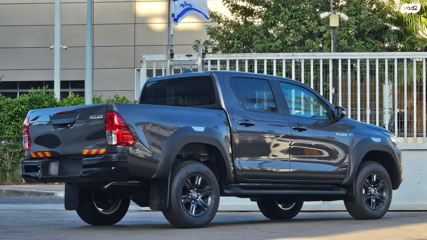 טויוטה היילקס