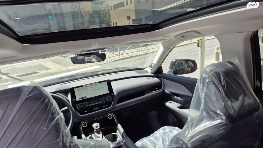 טויוטה גראנד היילנדר