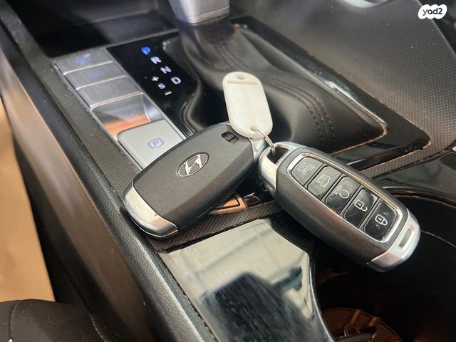 יונדאי אלנטרה