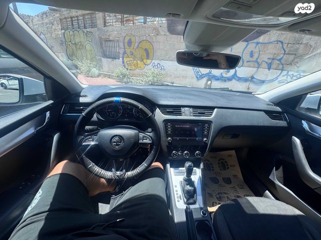 סקודה אוקטביה 