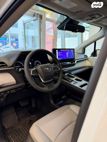 טויוטה סיינה