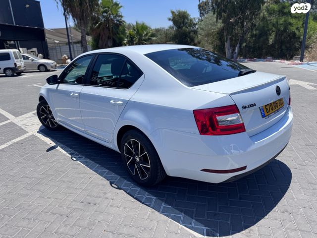 סקודה אוקטביה 