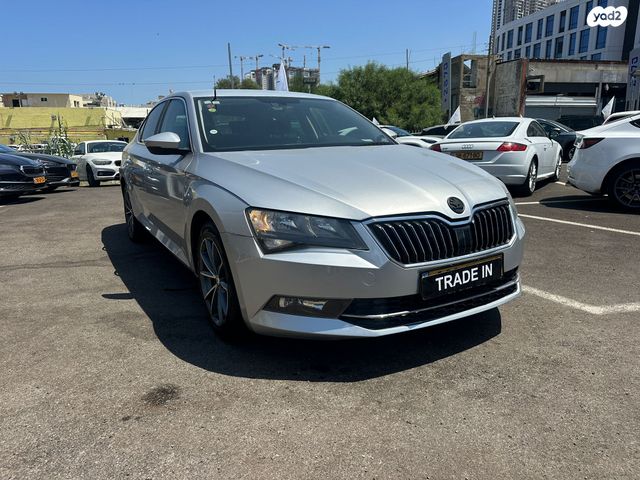 מודעת רכב סקודה סופרב 2